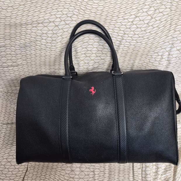 OS) TOD'S 토즈 x 페라리 보스턴백 팝니다