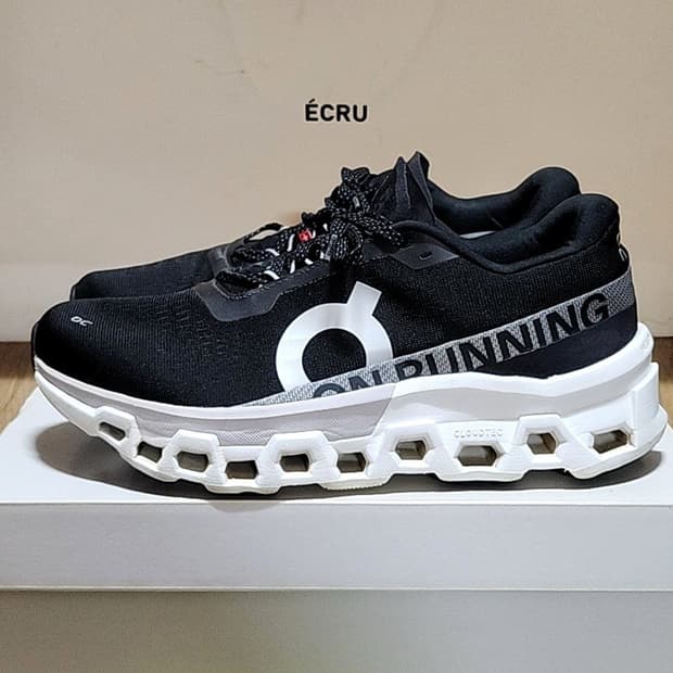 온러닝 275 클라우드 몬스터2 블랙 프로스트