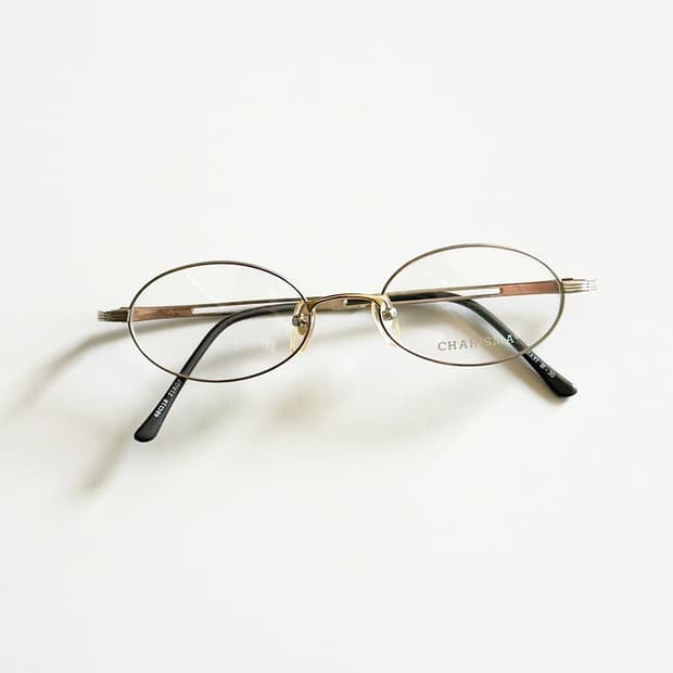 CHARISMA 슬림 오벌 투톤 메탈 프레임 빈티지 안경