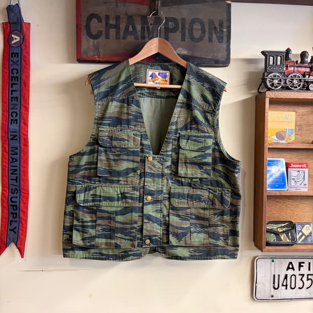 Tiger Camo Hunting Vest