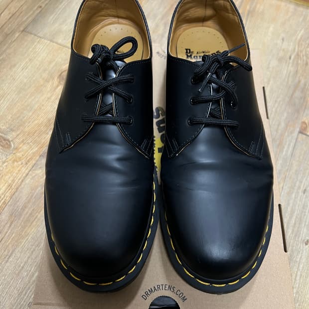 택포15) 닥터마틴 1461 스무스 3홀 블랙 uk9 280