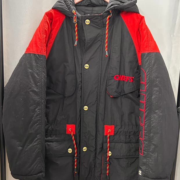 90‘s Mirage Kansas City Chiefs 패딩 L