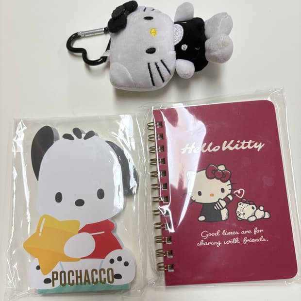 산리오 노트 키링 3개 세트:)