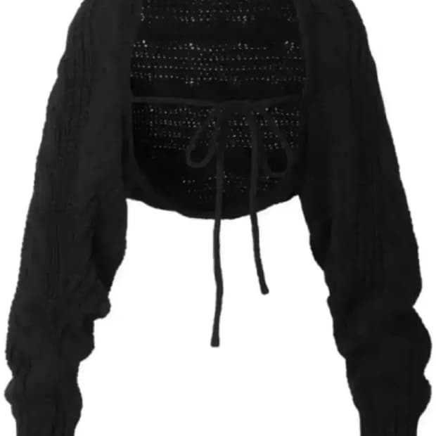 [새상품] 쓰리타임즈 케이블 배기 볼레로 블랙 23FW