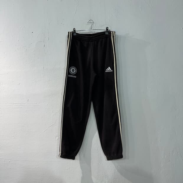 아디다스 첼시 기모 조거팬츠 L