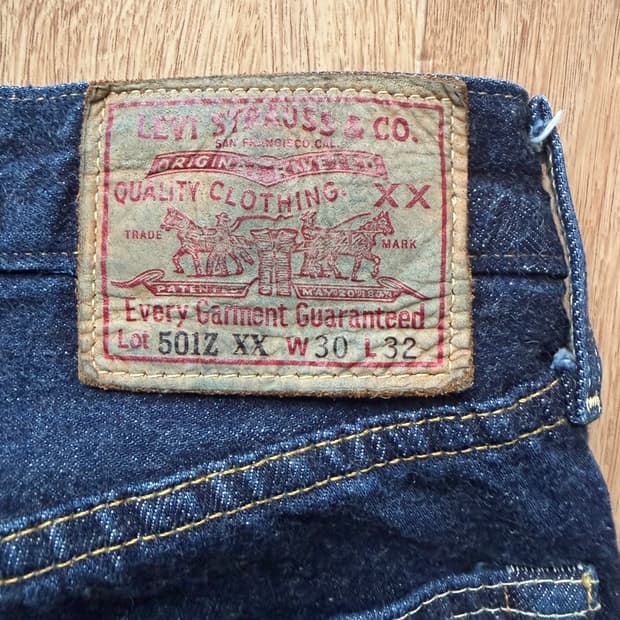 LVC 501Z XX 30/32 사이즈 판매합니다. 