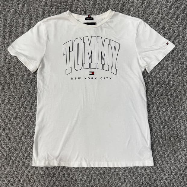 타미힐피거 반팔