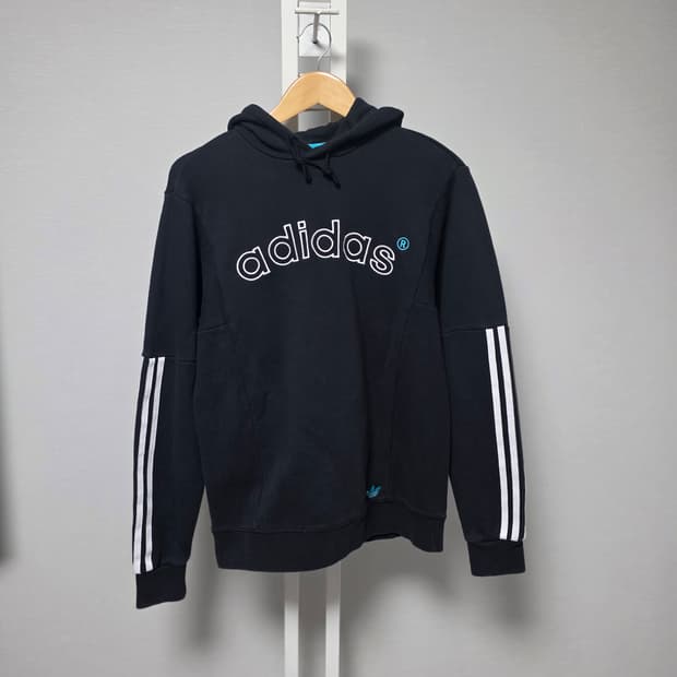 아디다스 후드티