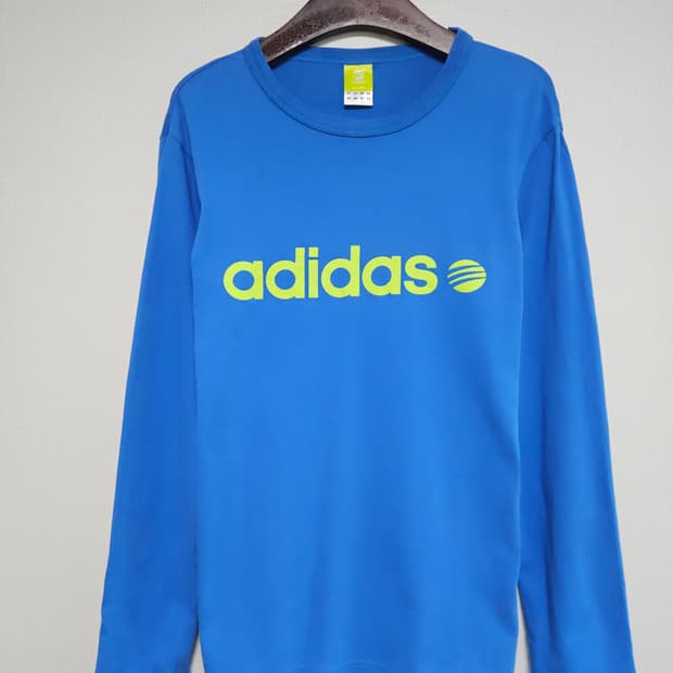 아디다스 긴팔티 (90/S)