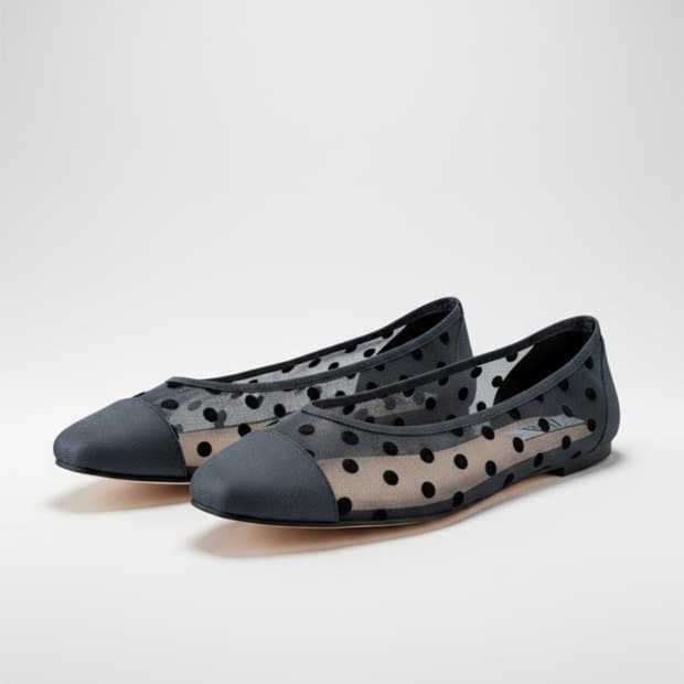 자라 39사이즈 도트 단화 국내