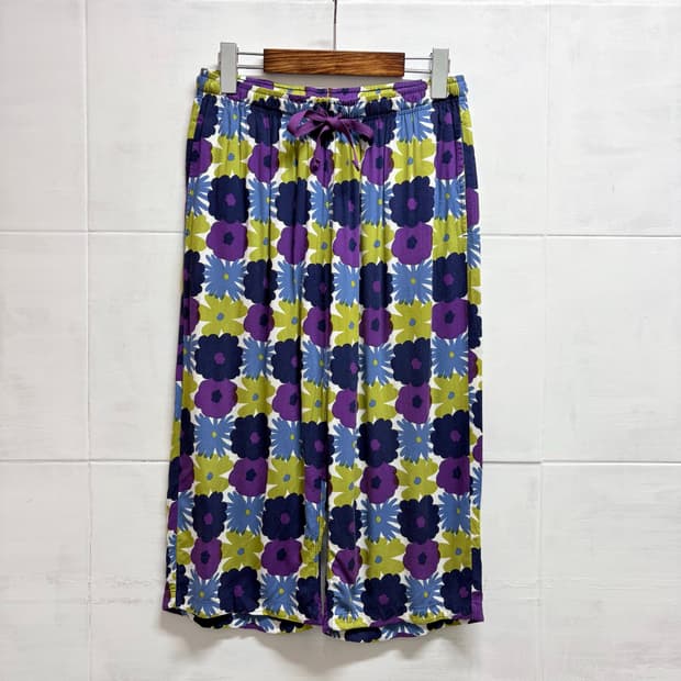 sousou X uniqlo 플라워 패턴 반바지 M JPN