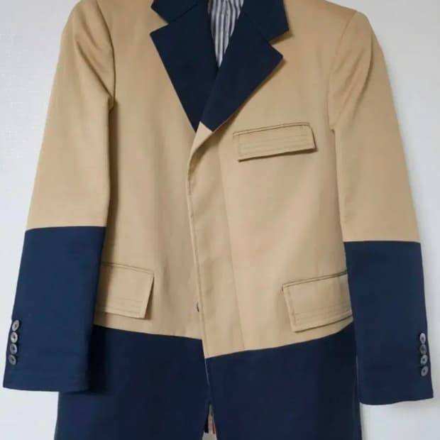 톰브라운 블레이져 배색 코트(100/정품)