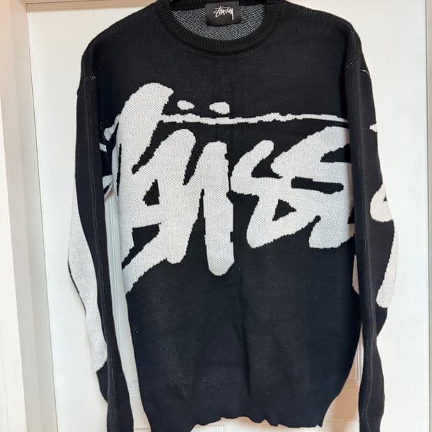 스투시 블랙 로고 니트