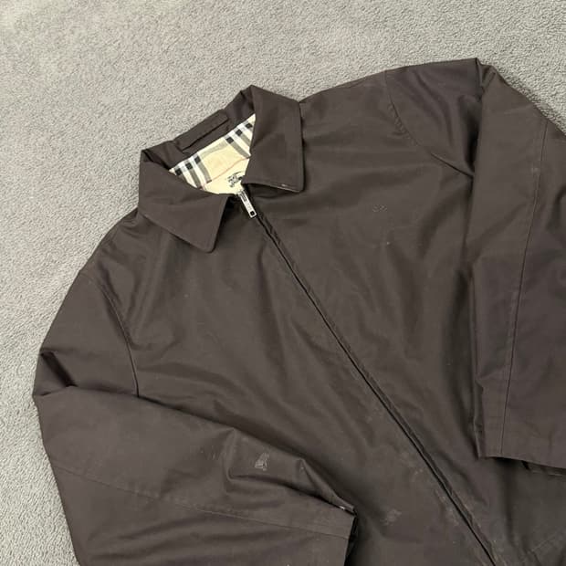 [정품] 버버리 체크 안감 브라운 자켓 c1