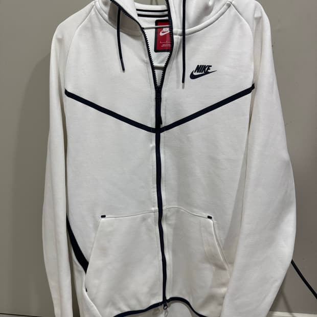 나이키 테크팩 화이트 집업 S