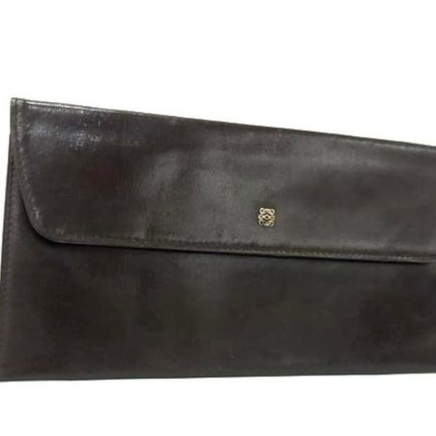 로에베 아나그램 송아지 가죽 장지갑