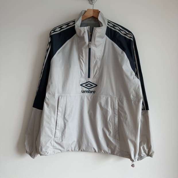 엄브로(UMBRO) 아노락