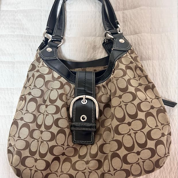Coach vintage shoulder bag