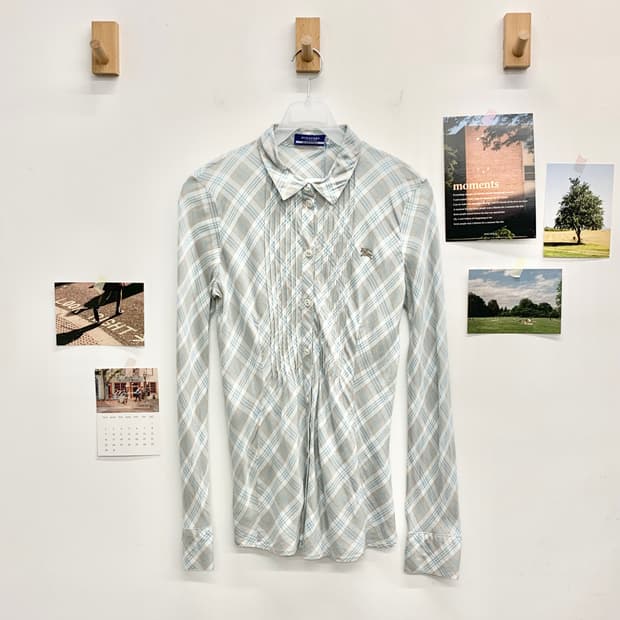 버버리 체크 블라우스 