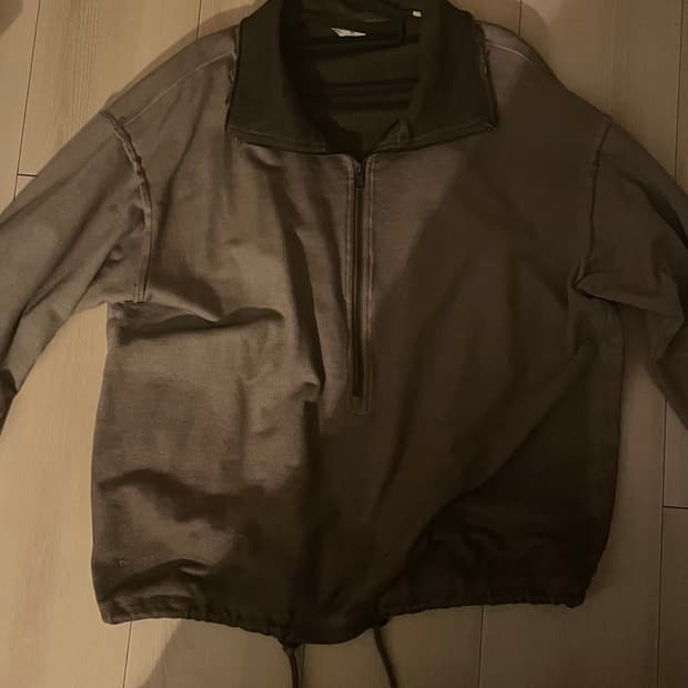 나아나나 집업 판매합니다