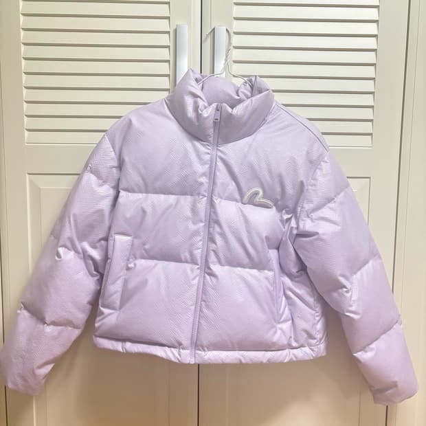 (정가 26만원)에비수 오리털 퍼플 숏패딩(새상품)