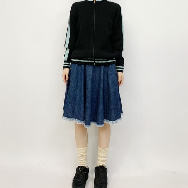 빔즈 니트 집업