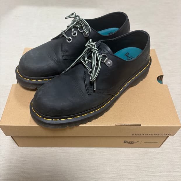 [260]닥터마틴 디스이즈네버댓 1461