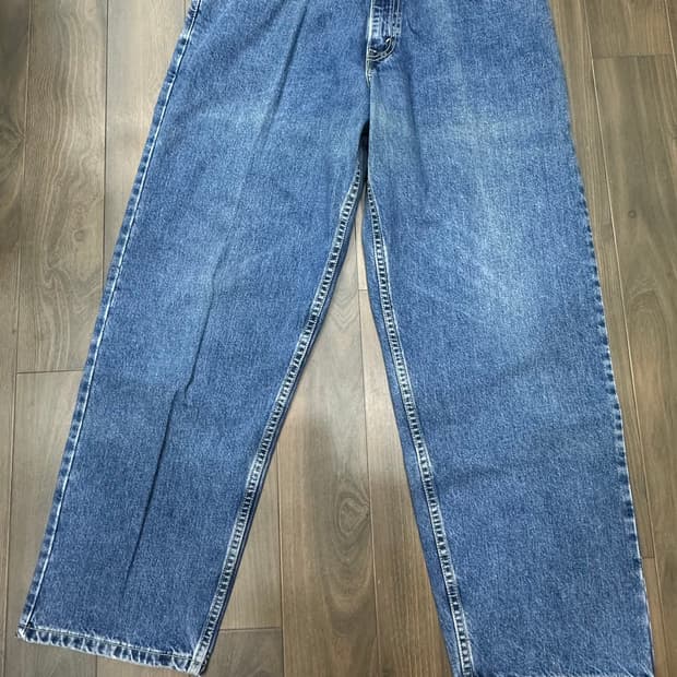 00s Levi’s silver tab 32