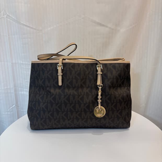 정품 마이클코어스 가죽 숄더백    