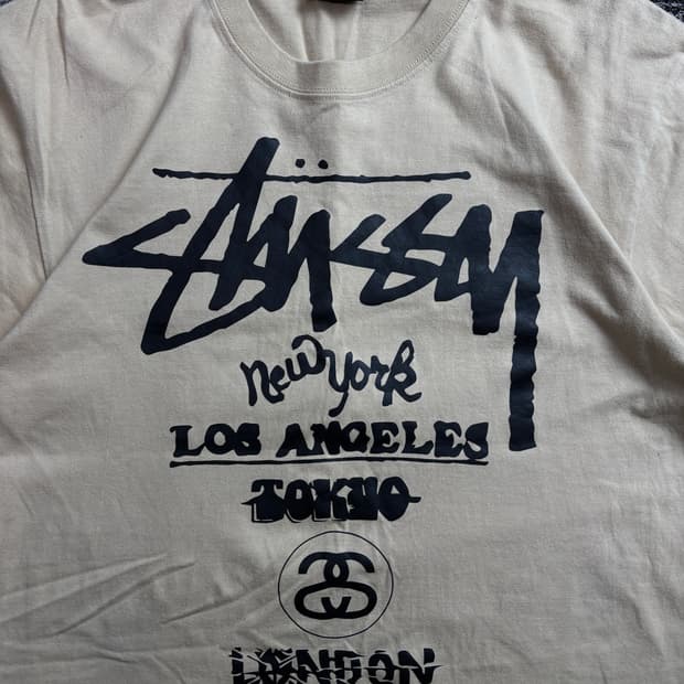 스투시 월드투어 빅로고 하프 슬리브 티셔츠 2261