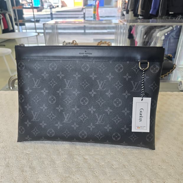 [중고/정품] 루이비통 이클립스 포쉐트 클러치