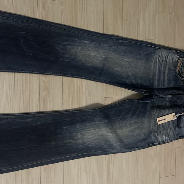 디젤 자티니 31/32 부츠컷 팝니다