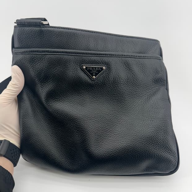 프라다 비텔로시티 크로스백