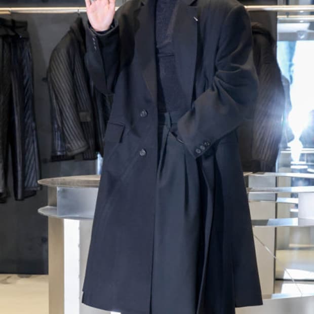 송지오 X 엘리엇에밀 콜라보 코트