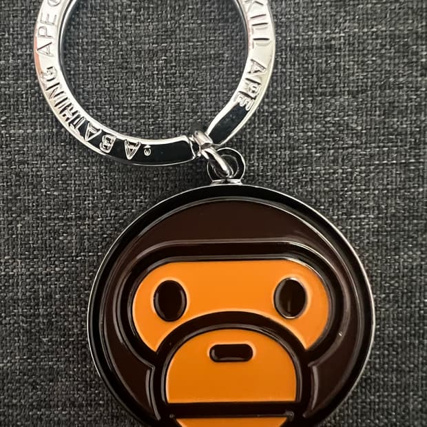 베이프 베이비 마일로 메탈 키체인