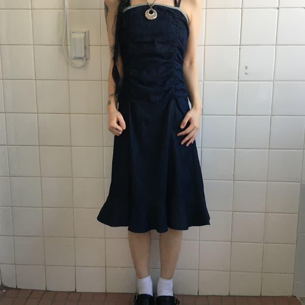 Shirring point denim onepiece