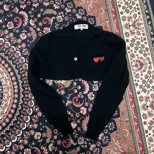 꼼데가르송 여성 더블 하트 크롭 가디건 M