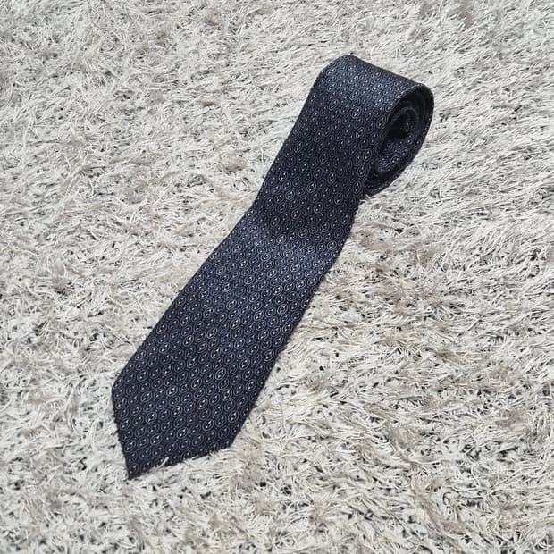 셀린느Celine 은장 패턴 넥타이 Free - N44
