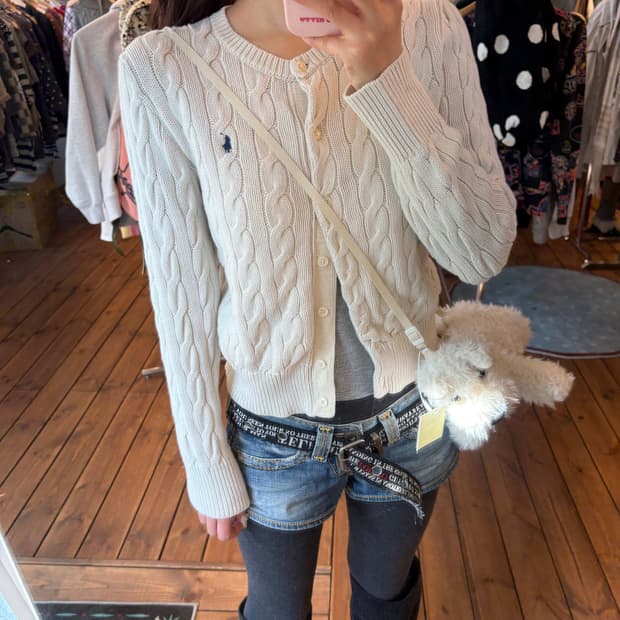 폴로 크림 꽈배기 가디건