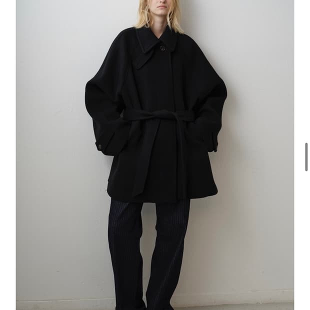 파사드패턴 벨티드 하프 코트 블랙 small