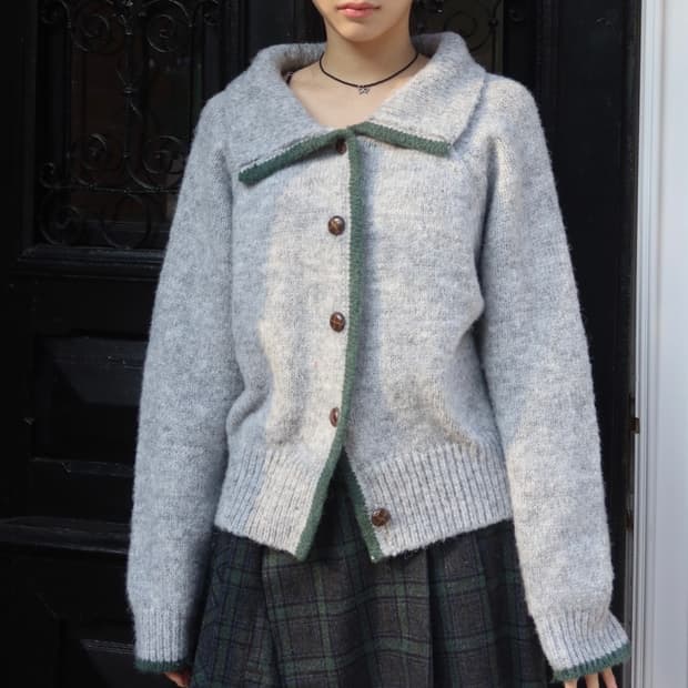 새상품) 모디무드 카라 배색 빈티지 거북이 가디건