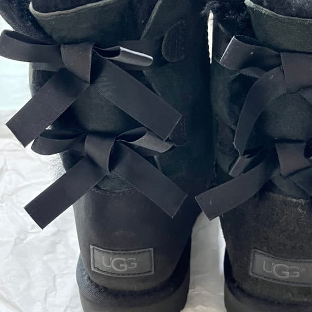 UGG 부츠