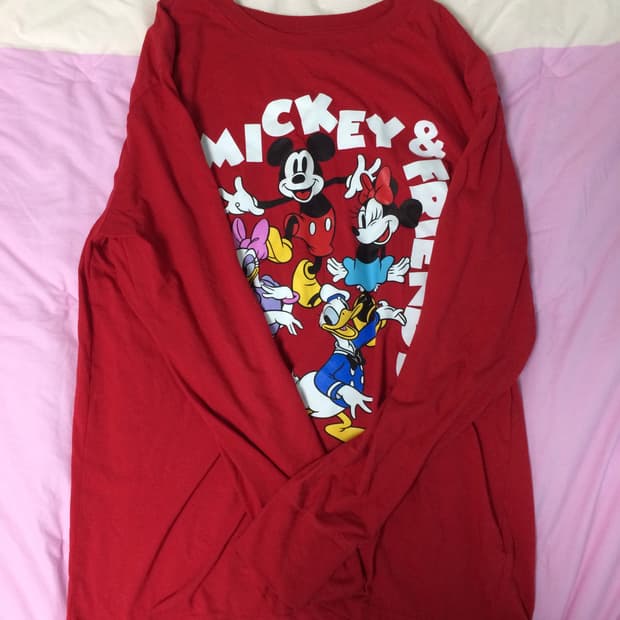 디즈니 레드 롱슬리브 🎶
