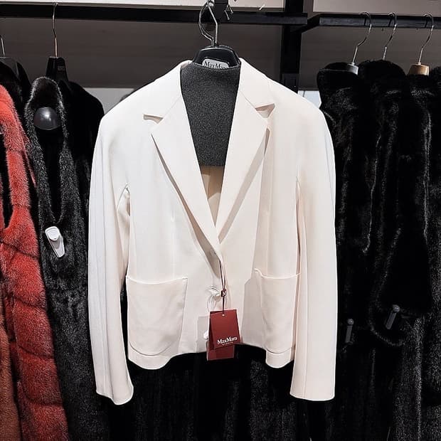 (정품/새상품) 막스마라 스튜디오 여성 GINSEN 화이트 라펠 자켓