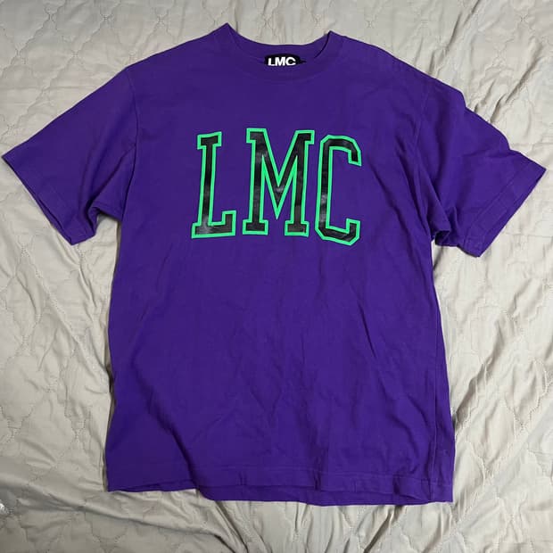 LMC 그린로고 퍼플반팔 S 티셔츠 데일리 보라 엘엠씨