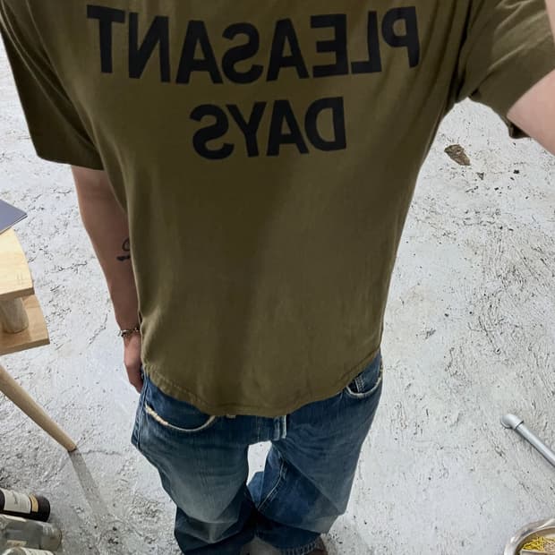 Old Mills pleasant days tee