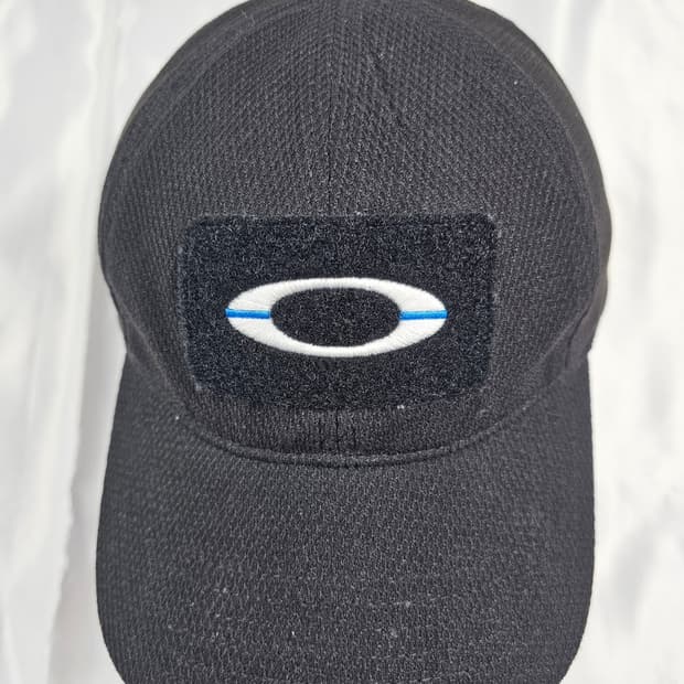 오클리메쉬볼캡