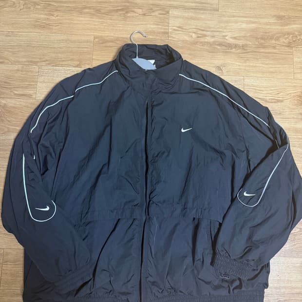 나이키 솔로 스우시 트랙 자켓