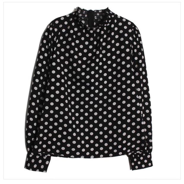 dot blouse