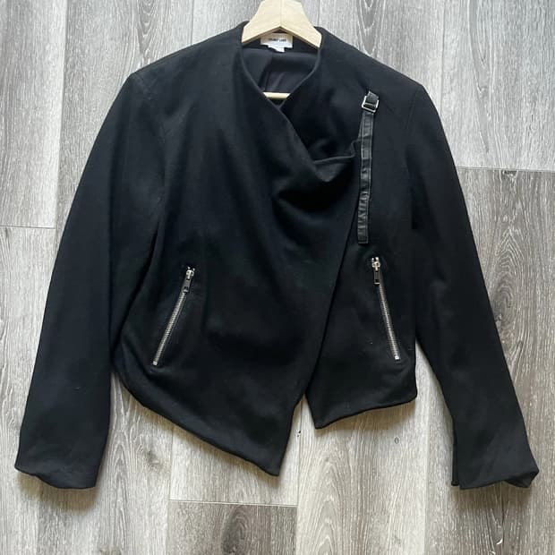 헬무트랭 울 드레이프 자켓 블랙 